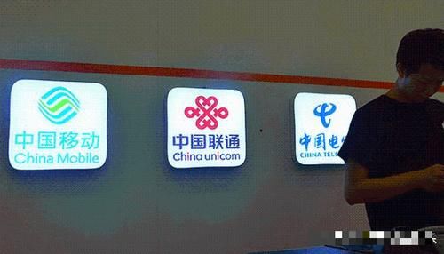  真实：老外不解：为什么全世界就中国人需要双卡双待？3个原因太