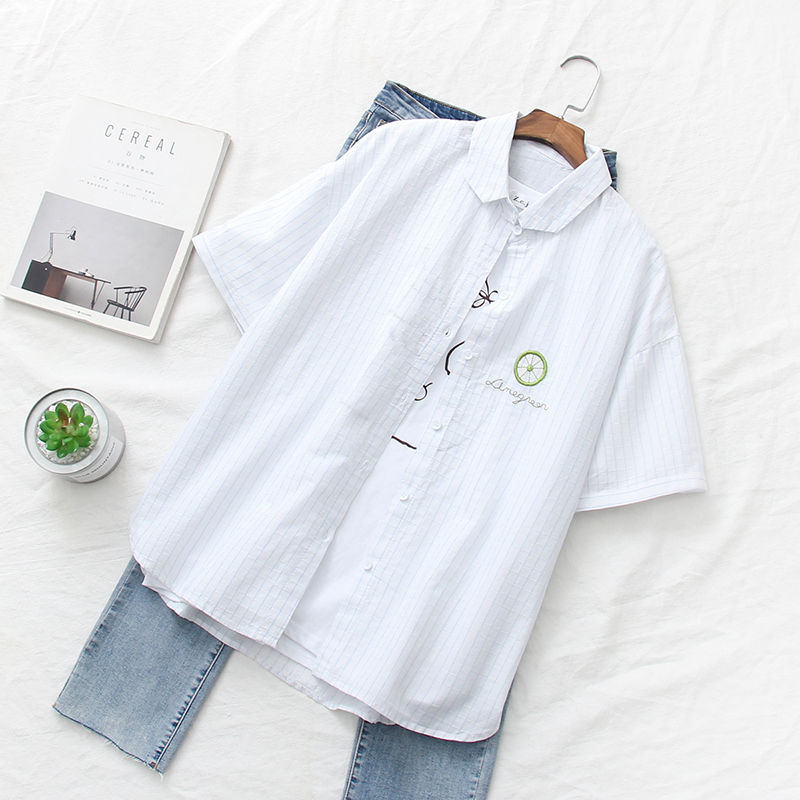 越来越多女人不喜欢裙子，太有眼光了，看中这么显瘦的衬衫