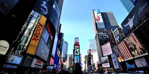 中国小伙造出全球最小汽车！美国这下急了，天价收购被拒