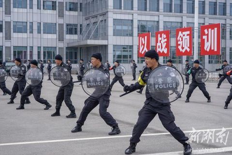  全警■长沙特警开展“全警实战大练兵”