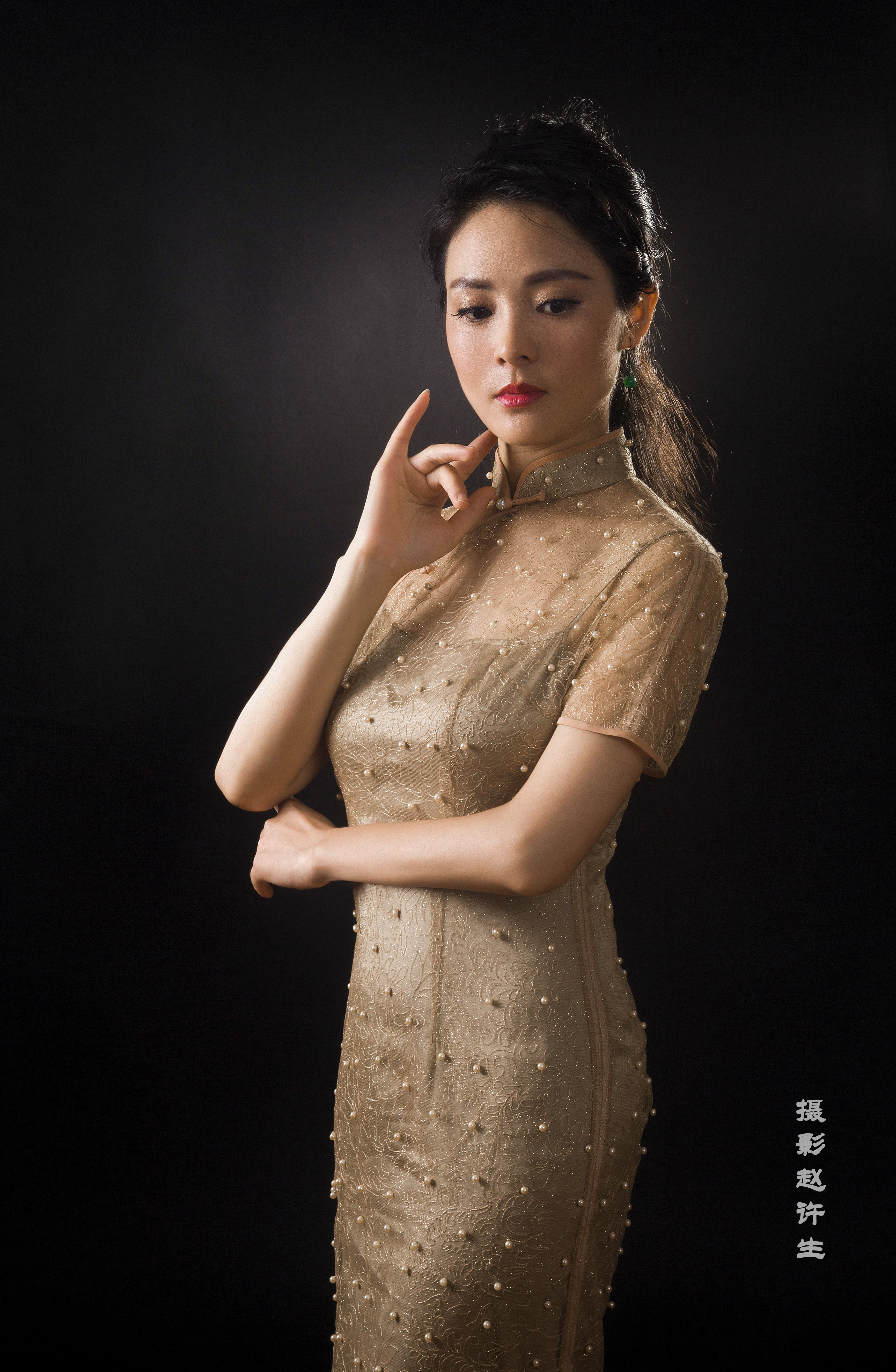 每个女人都有一个旗袍梦，穿上旗袍气质非凡