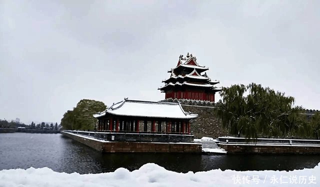 9张照片告诉你雪后的故宫和景山有多美!