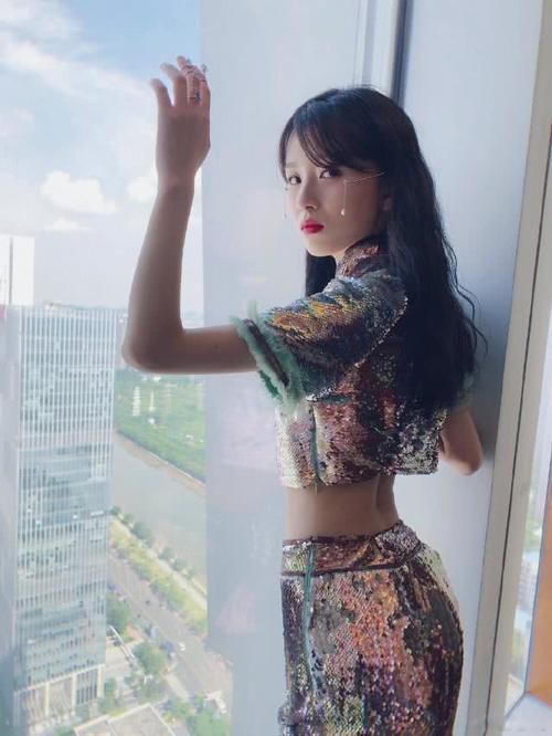 「 王木」一个霸气，一个妩媚！，《明日之子》王木男洪一诺同穿改良旗袍