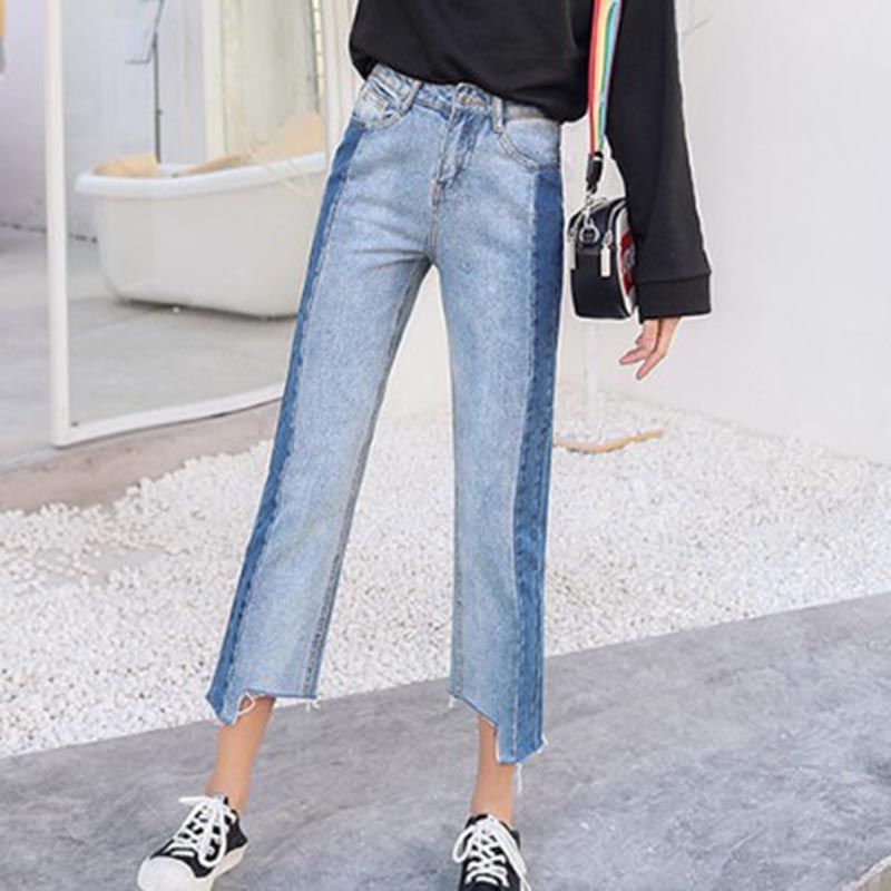 身材再好，不会打扮也白搭，这样穿牛仔裤出门，百搭新潮还洋气