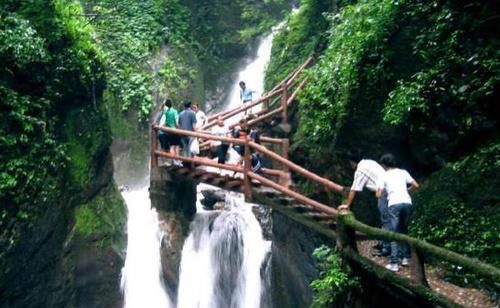 成都附近良心景区，大山深处避暑胜地，很多人都不知道