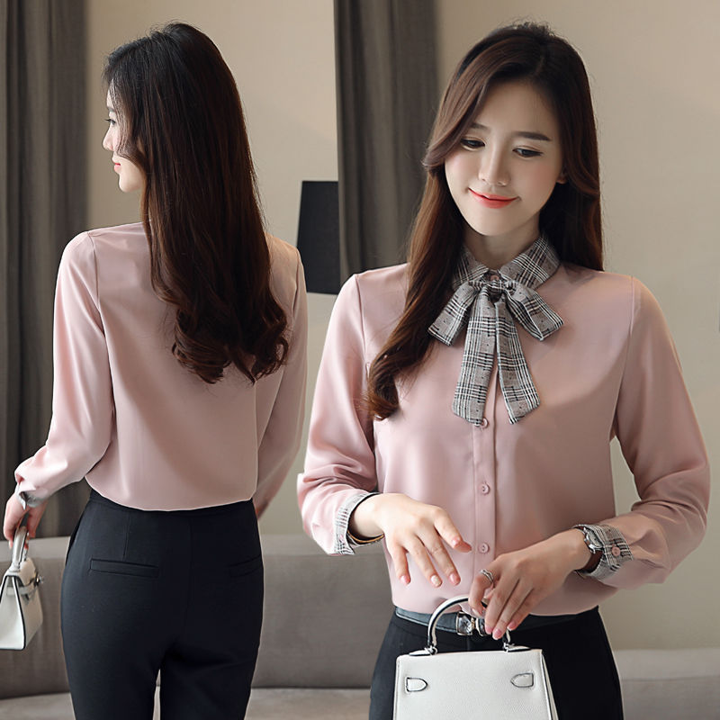 偶遇穿粉色衣服的小姐姐，美不美，用心感受!女人都想要的完美