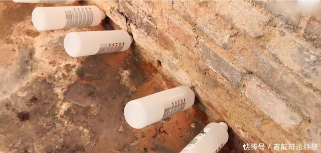  「地下室」地下室不能开天窗，国外业主在墙角插100个塑料瓶，除湿效果不错