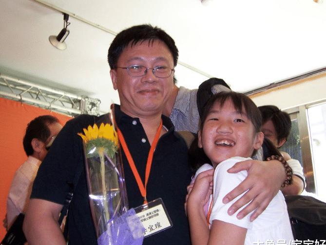 小时候经常挨打和从没挨过打的宝宝, 差距在长大以后特别明显