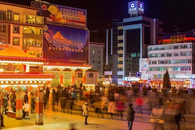 康定国际情歌节攻略！电音电竞赛马，这样过七夕简直酷Skr人！