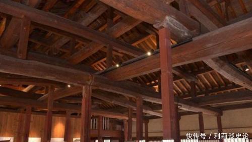  盖房子■农村有人专门买旧房梁，一根100多，老农：这有啥用？答