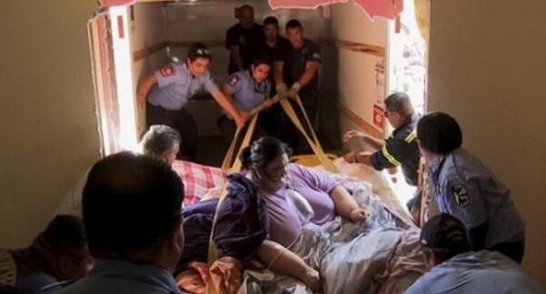 900斤胖女孩，2年成功减了600斤，减肥之后成功逆袭大美女