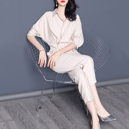 高跟鞋扔了吧!立秋特推:萝卜裤套装，视觉腿长2米，配小白极美