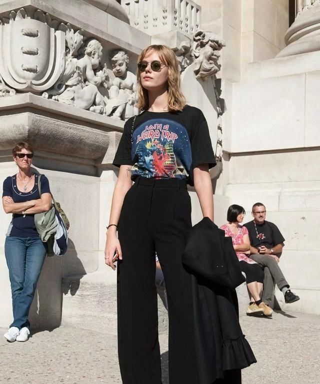  『拖地裤』收起你的打底裤！今年春夏流行这4种“裤子”，单穿内搭都好看