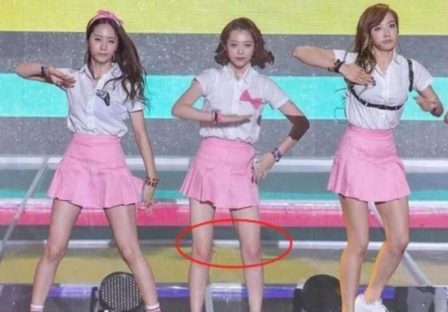  盖上涂腮红：韩国女孩为什么在膝盖处涂腮红？得知原因后，很多女生都“认可”