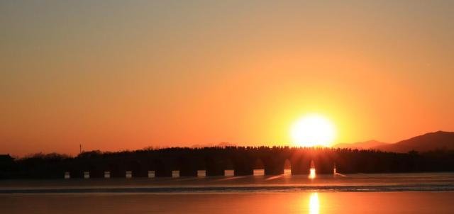 辽宁局部大暴雨！10号台风不走寻常路，路径偏转，新台风在酝酿