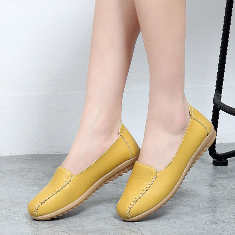 五六十岁妈妈别穿高跟鞋，这几款舒适的妈妈鞋，特别柔软养脚