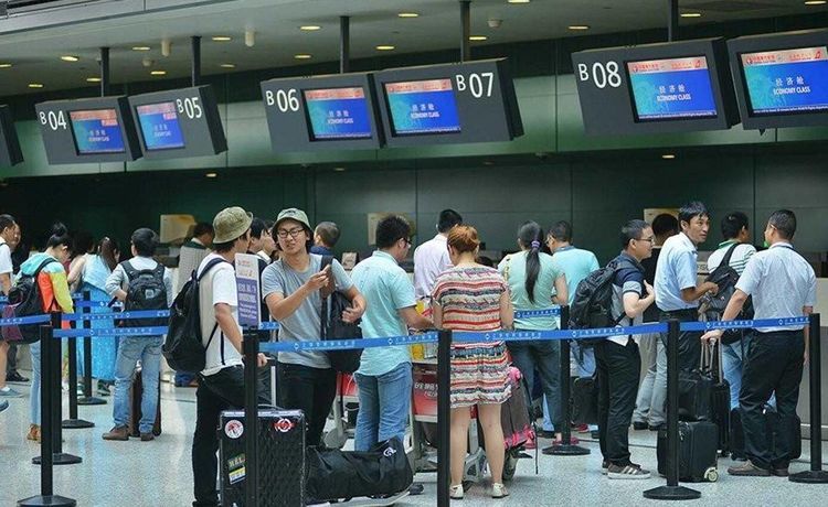  #起飞#为什么飞机起飞还有20分钟，就禁止乘客登机了？今天总算