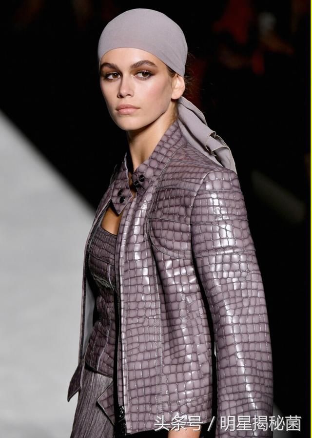 吉吉哈迪德与凯雅杰柏同时亮相纽约时装周T台，喜欢哪一位呢