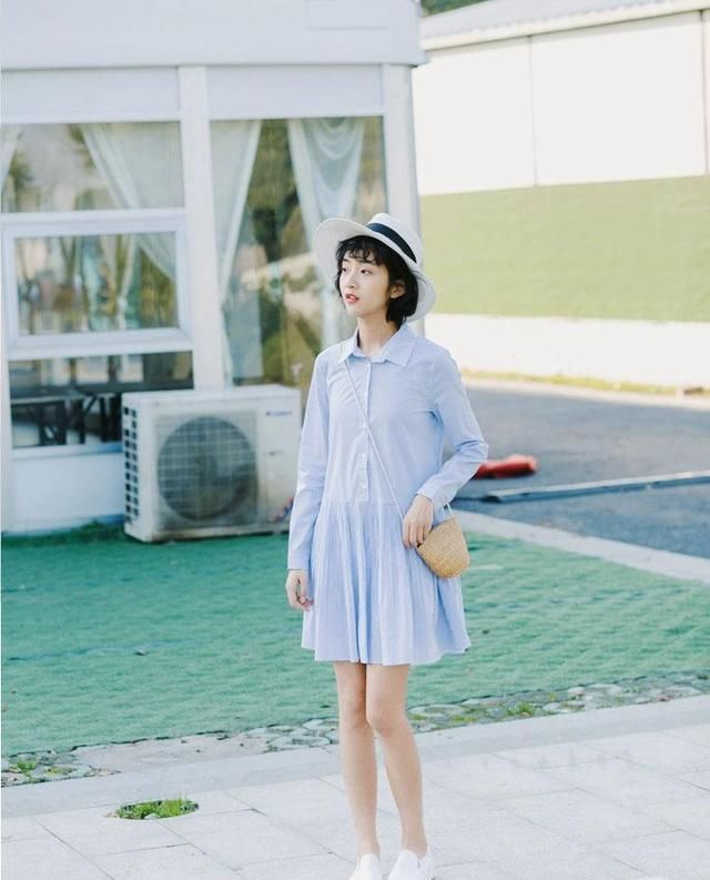 超级爱穿@“A字裙”要让位了,今春最红的是“仙女裙”,匹配靴子美翻了!