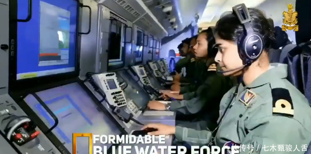 国产航母交付使用视频