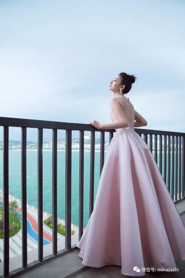 发型|热巴《一千零一夜》颜值爆表 和女星一起get清凉的夏日发型