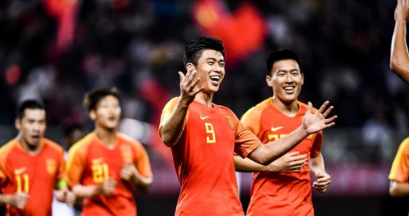  12强赛：不容有失，李铁率国足二队连战日本韩国，若不赢恐连累1