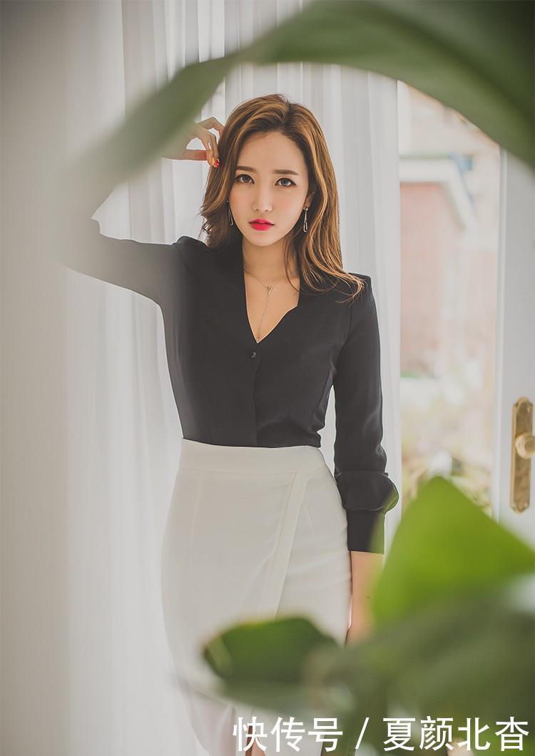 『感觉』李妍静-职场白领风V领薄纱衣裙鉴赏