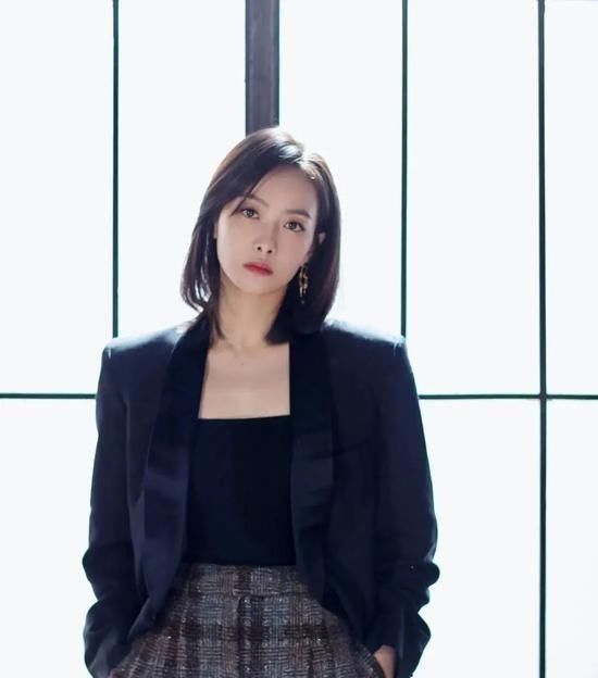  『春天』人手一件的西装外套,今年春天流行这3件,时髦又高级!