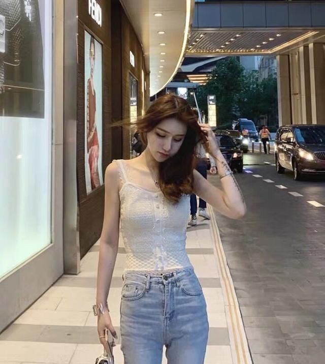  【衫搭配】春节穿什么衣服好看 既应景又不落入俗套的穿搭指南