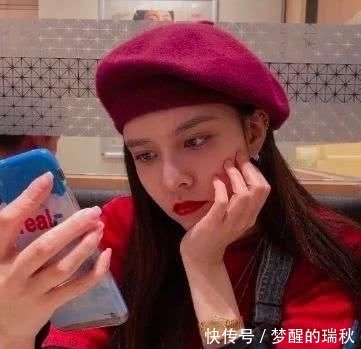 帽子@开春必备,一顶帽子=多种超时髦搭配!