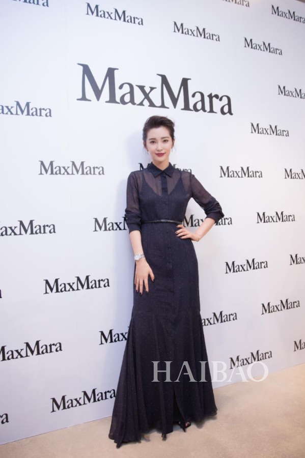 知名艺人李冰冰出席Max Mara秋冬新品发布会