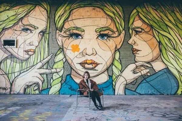 美国强行征用一游乐场所建无线电间谍中心，被遗弃后成艺术家乐园