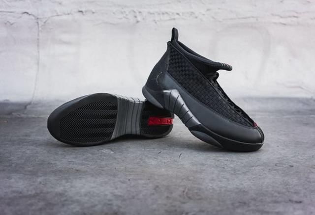 AJ11 是最佳作品！可传奇设计师 Tinker 设计最糟糕的鞋是哪双？