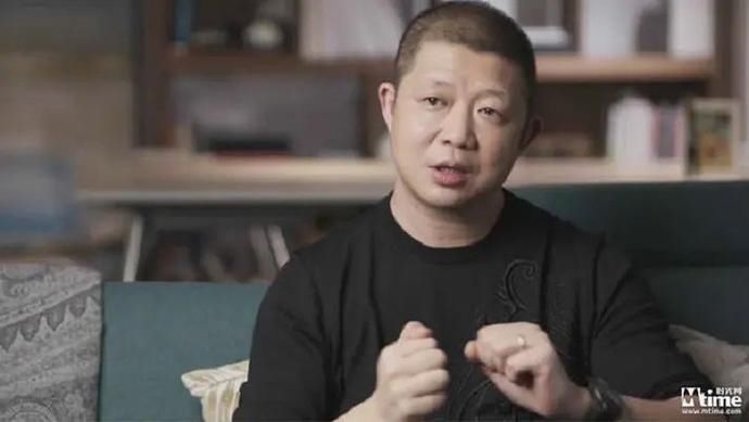  【离场】我们什么时候能把电影片尾的字幕看完再离场？