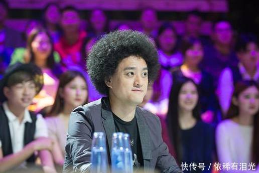 他被称为票房吉祥物,由他创作主题曲的电影都