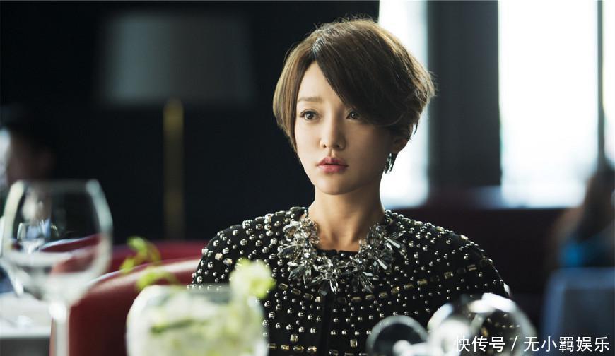 她是影后却40岁那年才嫁,很少和丈夫同框,用这种方式击碎谣言