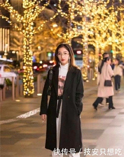  气质：街拍：气质迷人的小姐姐，展现高挑身段，是别样的风采
