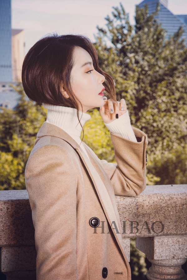 戚薇空降天津MAX&Co.，解锁秋冬时尚密码