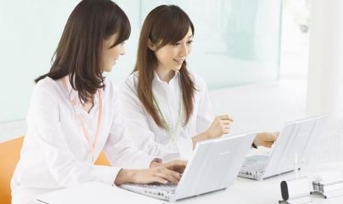  「辞职」为什么有些人一怀孕就辞职，有些人直到预产期前两周还在上班？