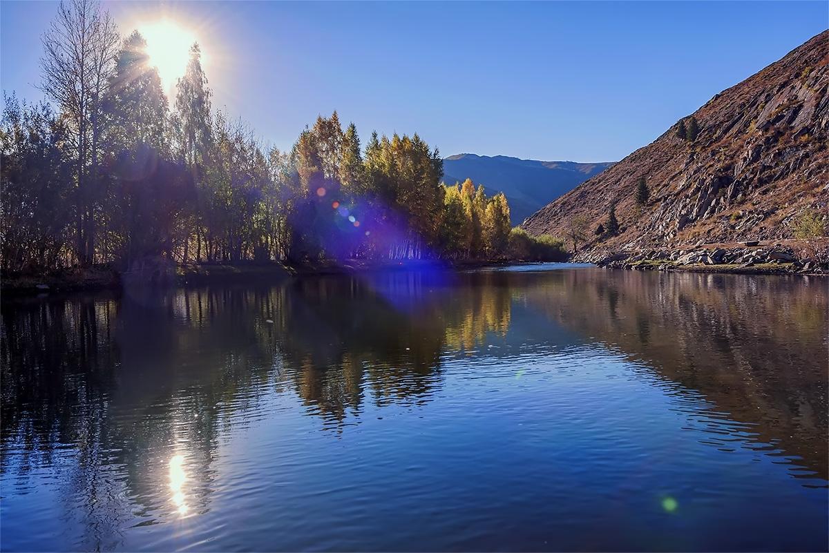 中国唯一流入北冰洋的河，因珍贵鱼类濒临灭绝，全年禁止一切垂钓