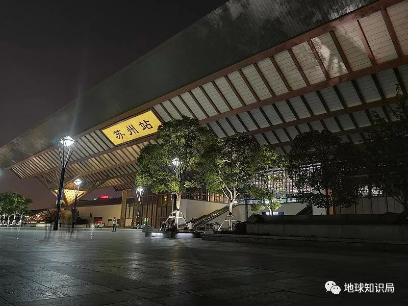 中国这些火车站为什么永远这么挤？