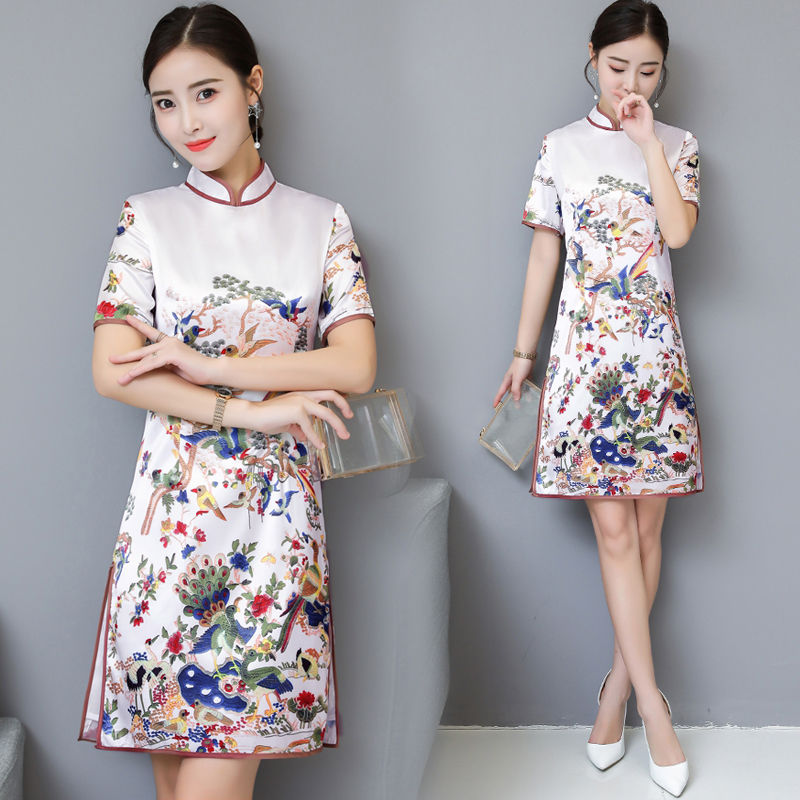 美到让人尖叫的高级复古旗袍装，上班聚会都能穿，搭单鞋气场满满