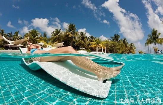 世界上最孤独的小岛，尺寸超吓人，只能容纳一栋房和一棵树，多走