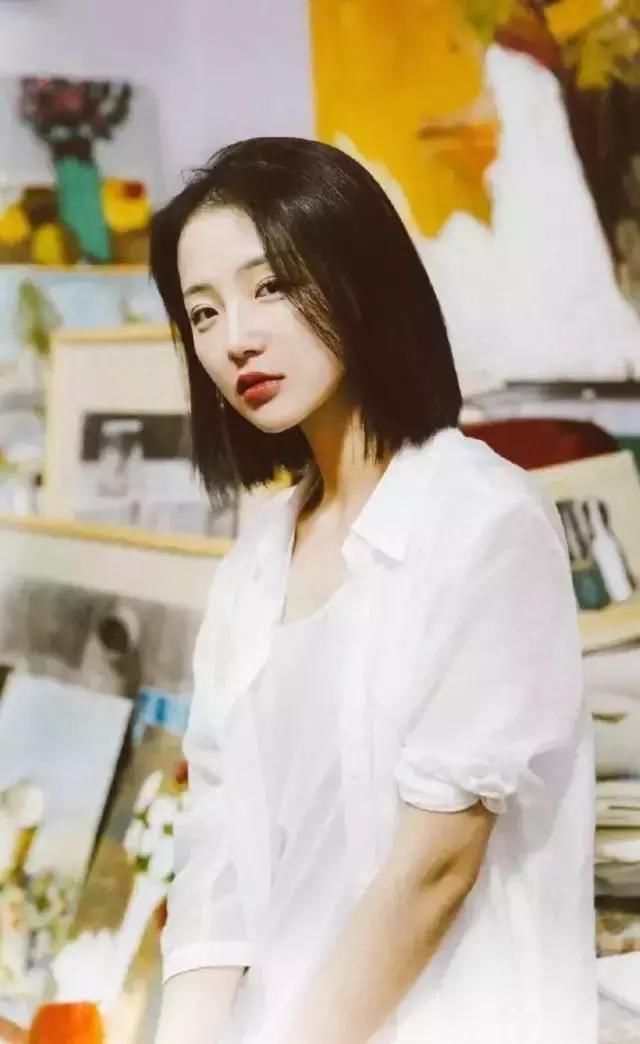 剪短发就不能凹造型了?这些简单又有个性的发型帮你瞬间增添气场