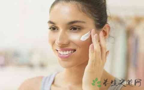 秋季皮肤严重缺水的原因