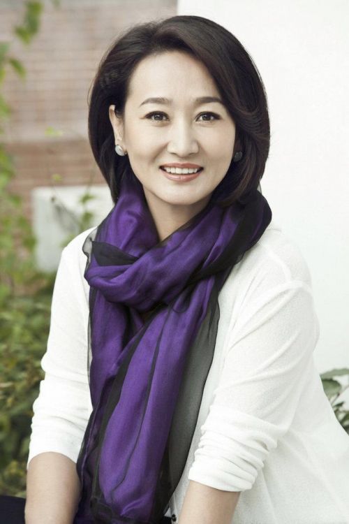 腾格尔前妻:哈斯高娃