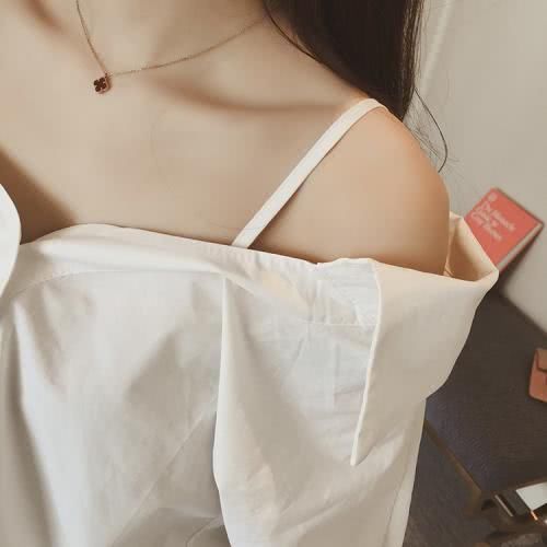 姑娘就服你！这样的优雅一字裙，都被你找到！真的很清新可爱迷人