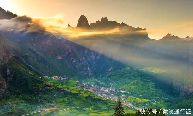 兰州到敦煌的动车开通啦!一路向西,每一站都是美景!