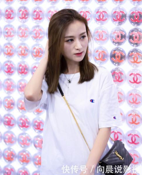 街拍：如果图3美女有特殊爱好，你还愿意让她做你的老婆吗？