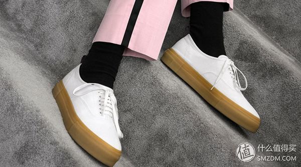 值鞋控VOL.71:出门撞鞋300次? 这几款高品质简约主义小众运动鞋你